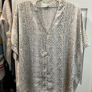 JODIFL Neutral Beige and Cream Animal-Print Blouse